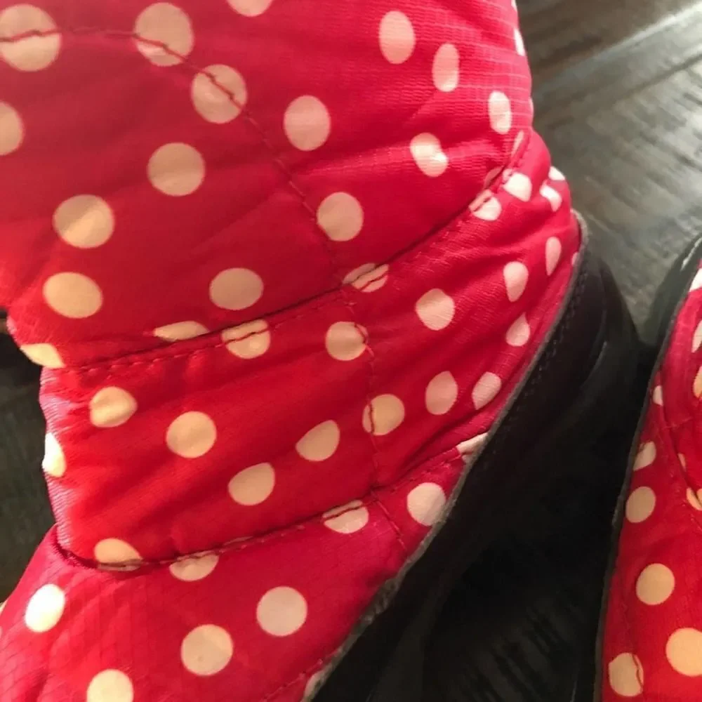 Itasca Pink Polka Dot Scamp Girl’s Snow Boots